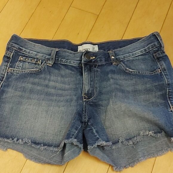 Old Navy cut-off jean short sz. 10 - Picture 1 of 3